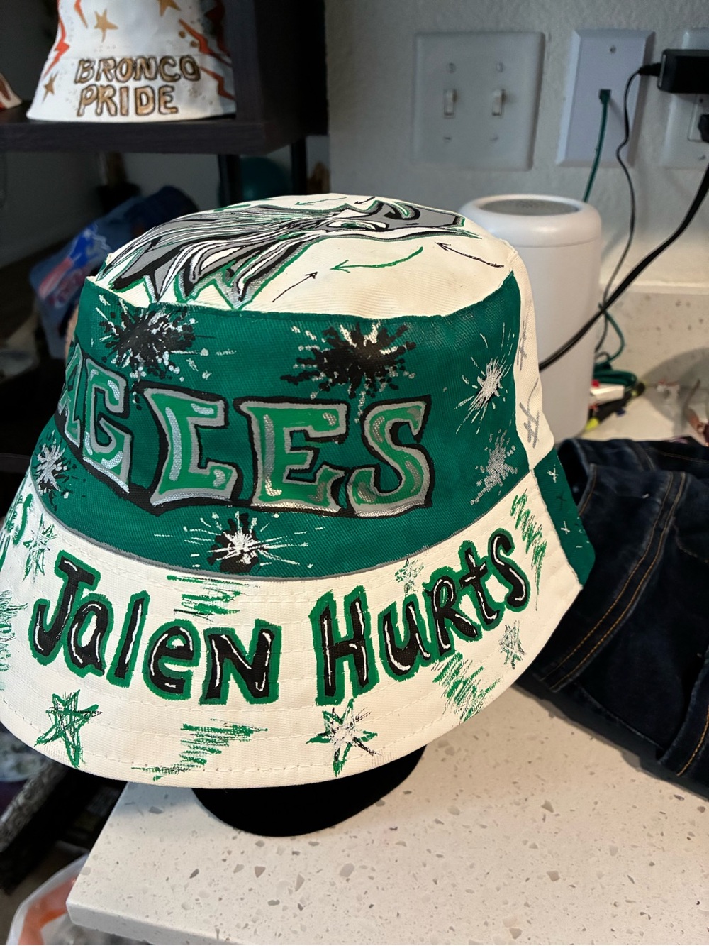 Green and White Team-Style Bucket Hat - Fan Graphic